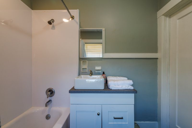Furnished studio apt totally independent - Photo 9