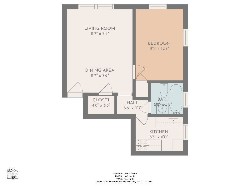 Fully furnished (including all cool gadgets in kitchen), renovated (hardwood floors throughout, granite countertop, new bathtub), spacious studio apartment in the most sought after location, next to College Town/ UofR/ Strong Memorial Hospital. Apt 3