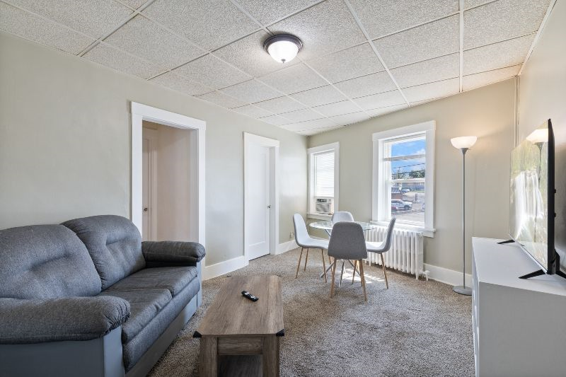 Fully furnished  (including all cool gadgets in kitchen), renovated (hardwood floors throughout, granite countertop, new bathtub), spacious studio apartment in the most sought after location, next to College Town/ UofR/ Strong Memorial Hospital. Apt 6