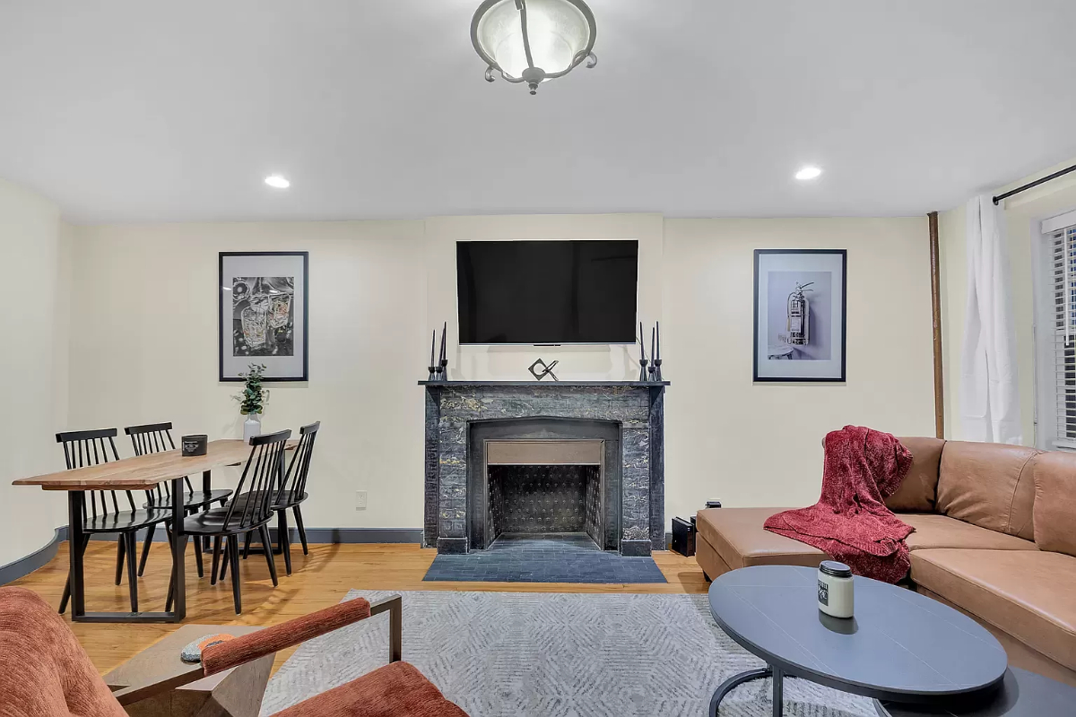 West Village Midterm - Nearby NYU, Soho, Midtown - Sleeps 6 - Photo 8