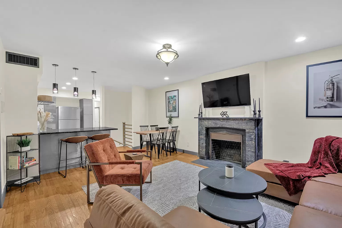 West Village Midterm - Nearby NYU, Soho, Midtown - Sleeps 6 - Photo 4