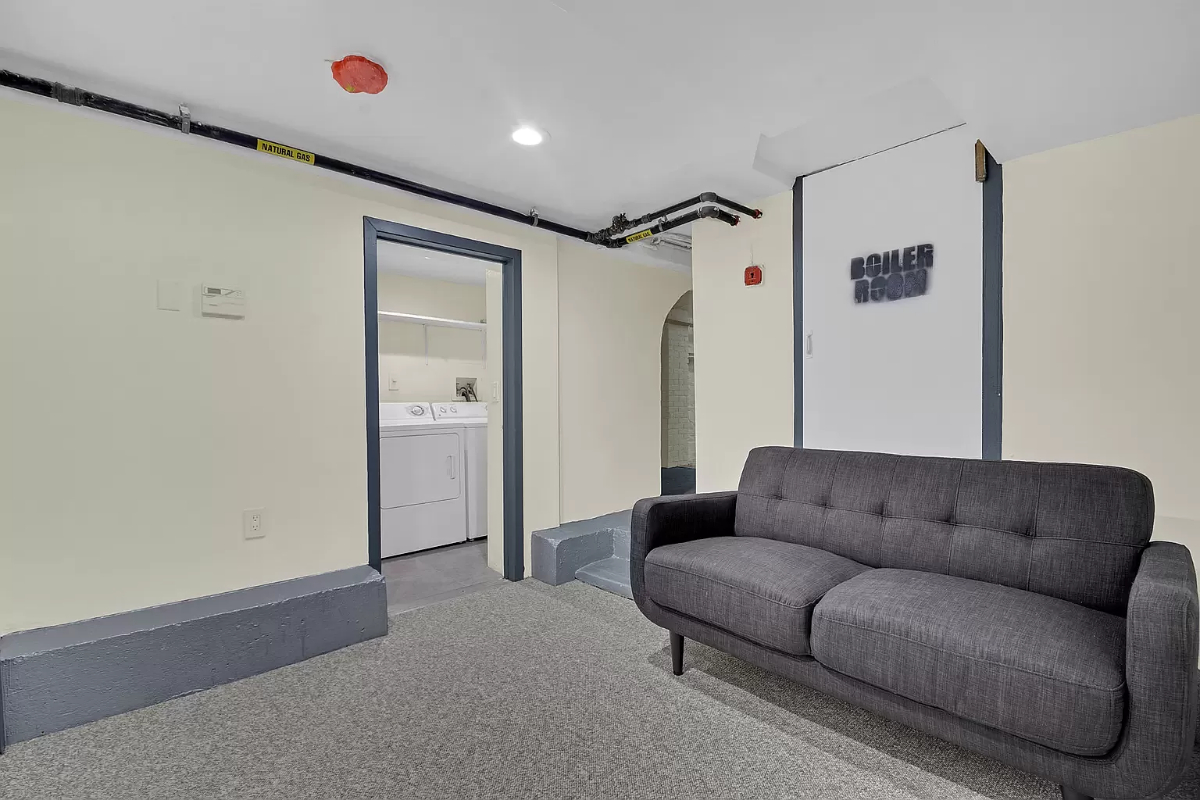 West Village Midterm - Nearby NYU, Soho, Midtown - Sleeps 6 - Photo 12
