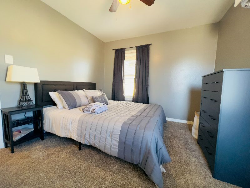 Charming 2 bed / 1 bath near Texas Tech - Photo 10