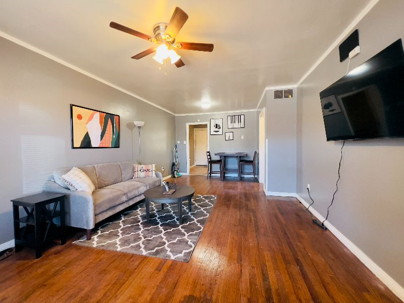 Charming 2 bed / 1 bath near Texas Tech