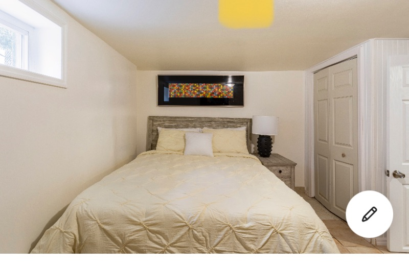 Unbeatable Location: Amazing 2BR/1BA Apartment in Staten Island, NY! - Photo 9