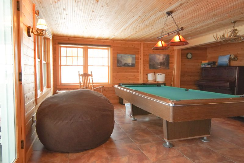 LoZa House Adirondack Screened-in Porch- Lake front property just 12 min drive from CVPH hospital. - Photo 7