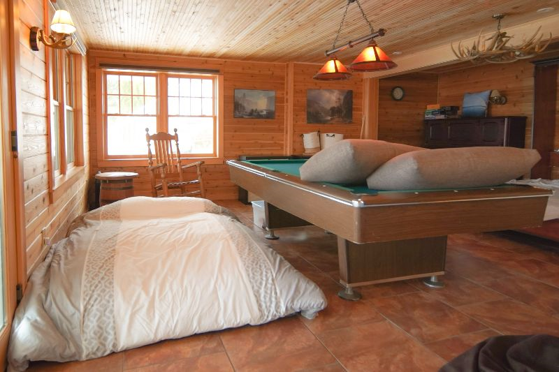 LoZa House Adirondack Screened-in Porch- Lake front property just 12 min drive from CVPH hospital. - Photo 8