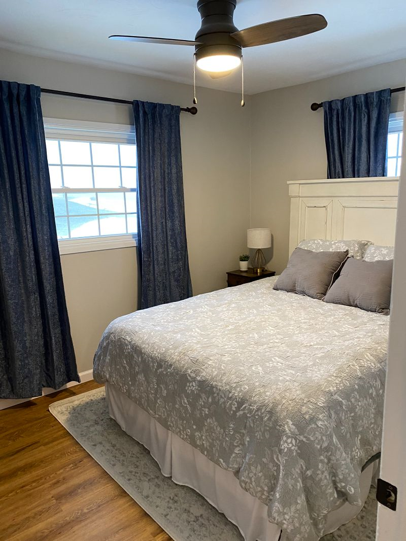 Newly Remodeled  New Furniture 3 Bedroom House - Photo 10