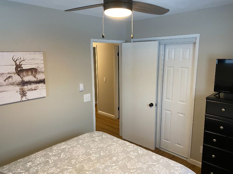 Newly Remodeled  New Furniture 3 Bedroom House - Photo 11