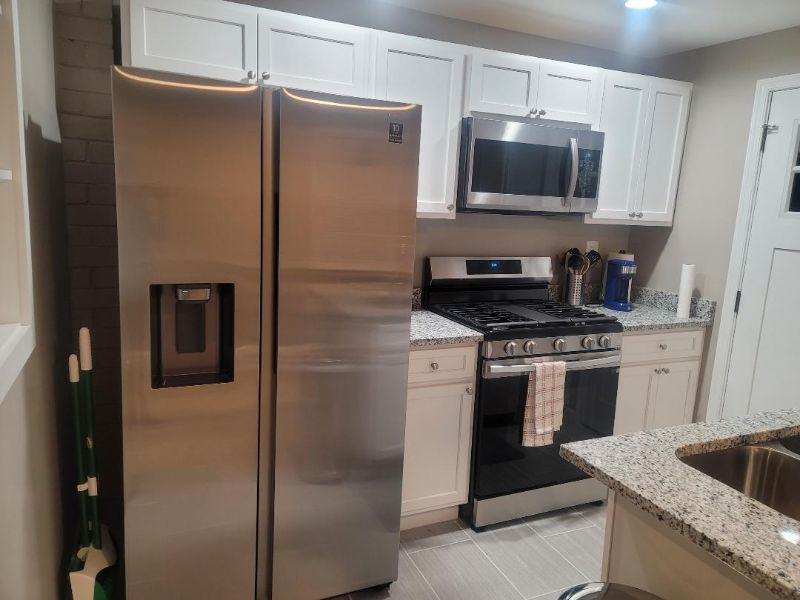 Dream Home in DC: Newly Renovated 3-Bedroom 2.5-Bath with All Utilities, Internet and More! - Photo 3