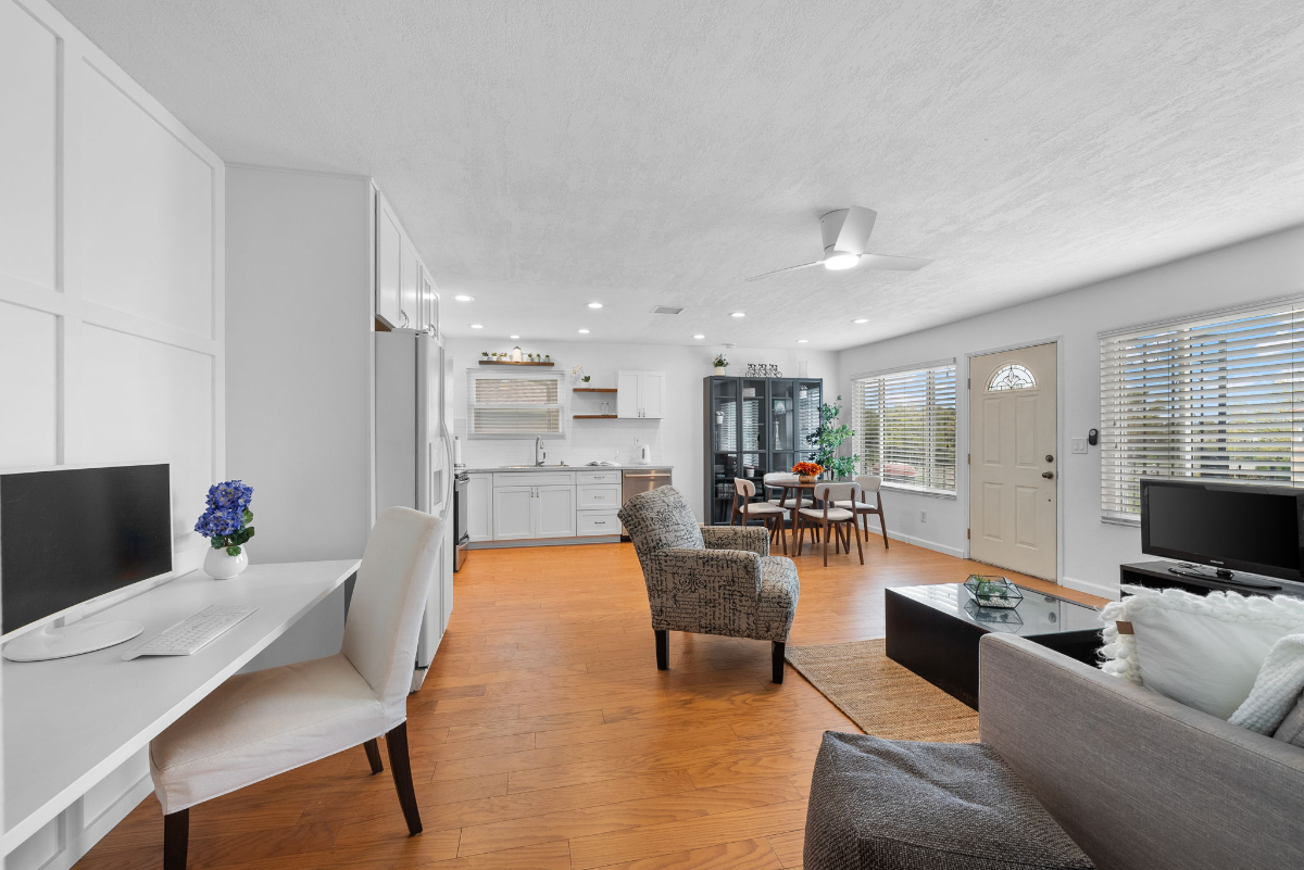 Modern Fully Renovated Condo in UTC/La Jolla - Photo 4