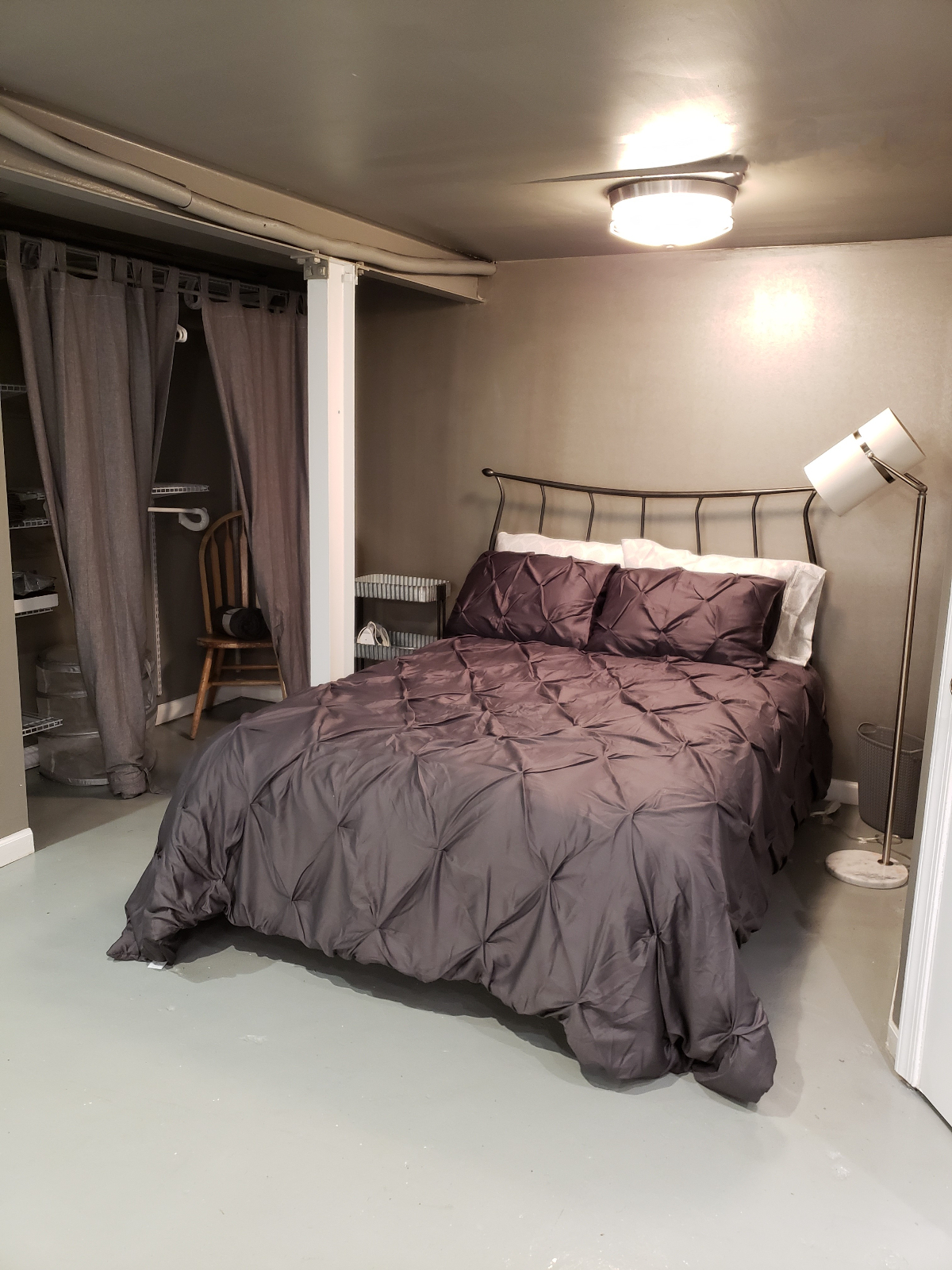 Quiet Quaint and Clean Studio Unit - Photo 6