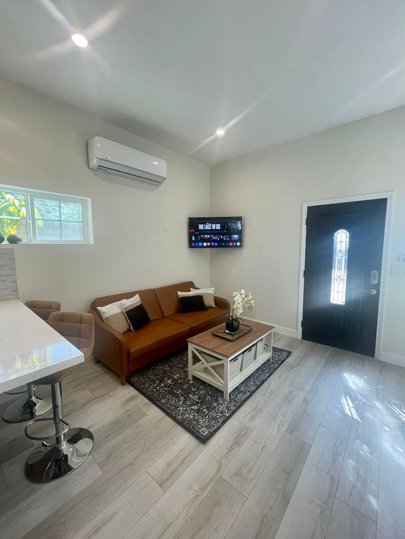 Newly Built Studio in Yorba Linda the Land of Gracious Living , Orange County, California - Photo 3