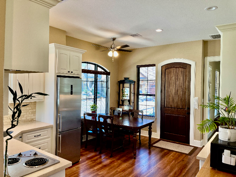 Guest House on Gated Golf Course Lot - Photo 5