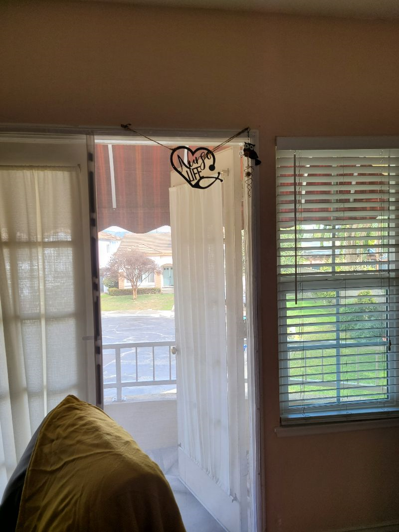 Comfortable and Centrally Located - Photo 4