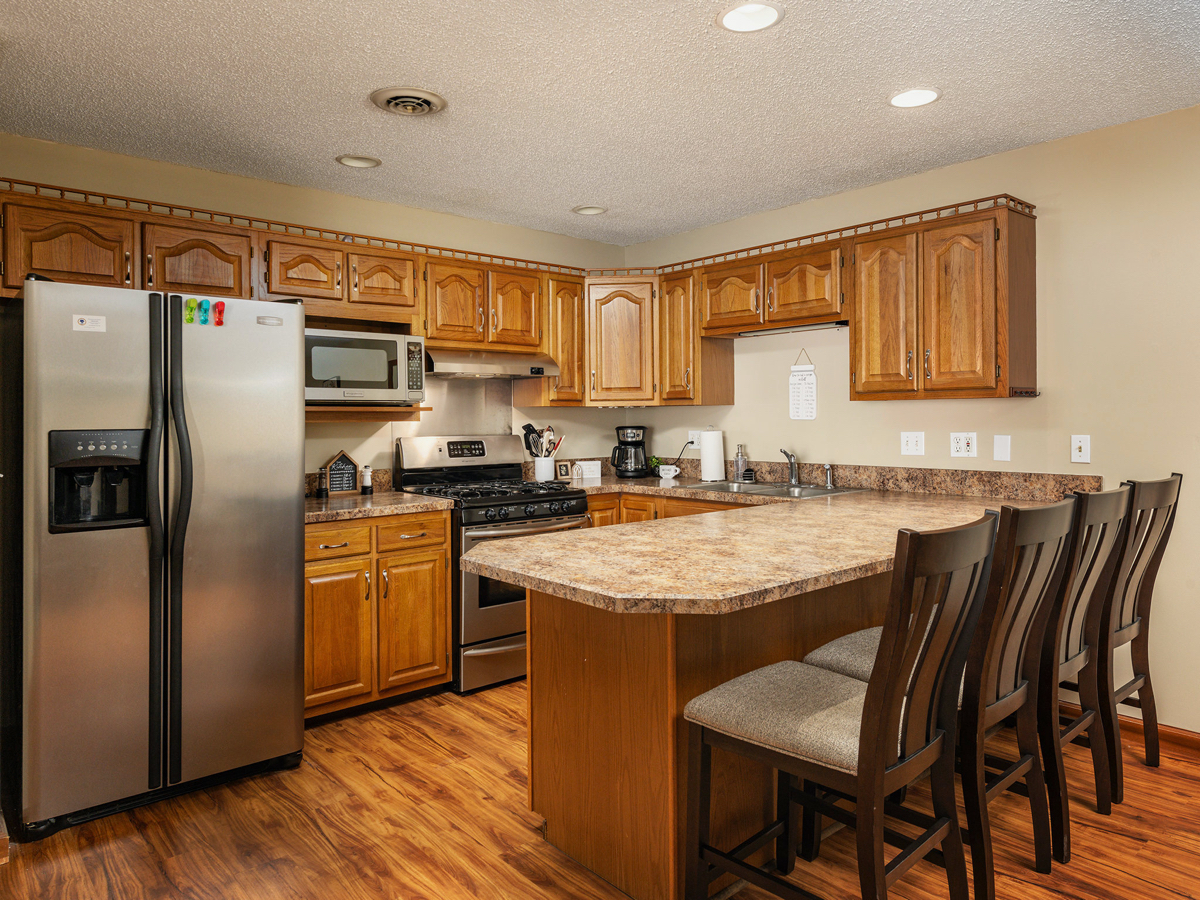 Extended Stay Three Bed Apartment Near Downtown Charleston - Photo 5