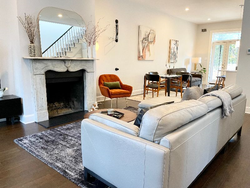 Perfect Home on Picturesque Street - Photo 4