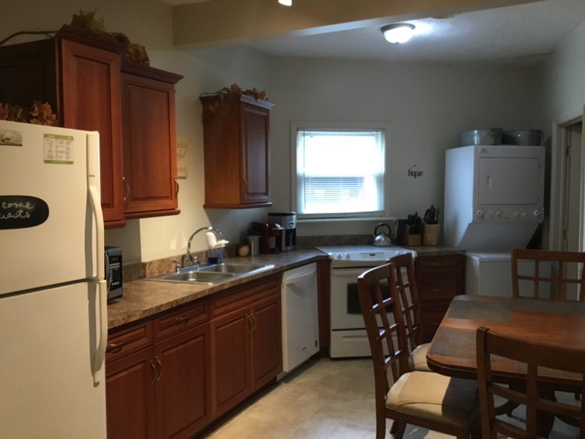 Old General Store Apt 3 - 2 BDRM