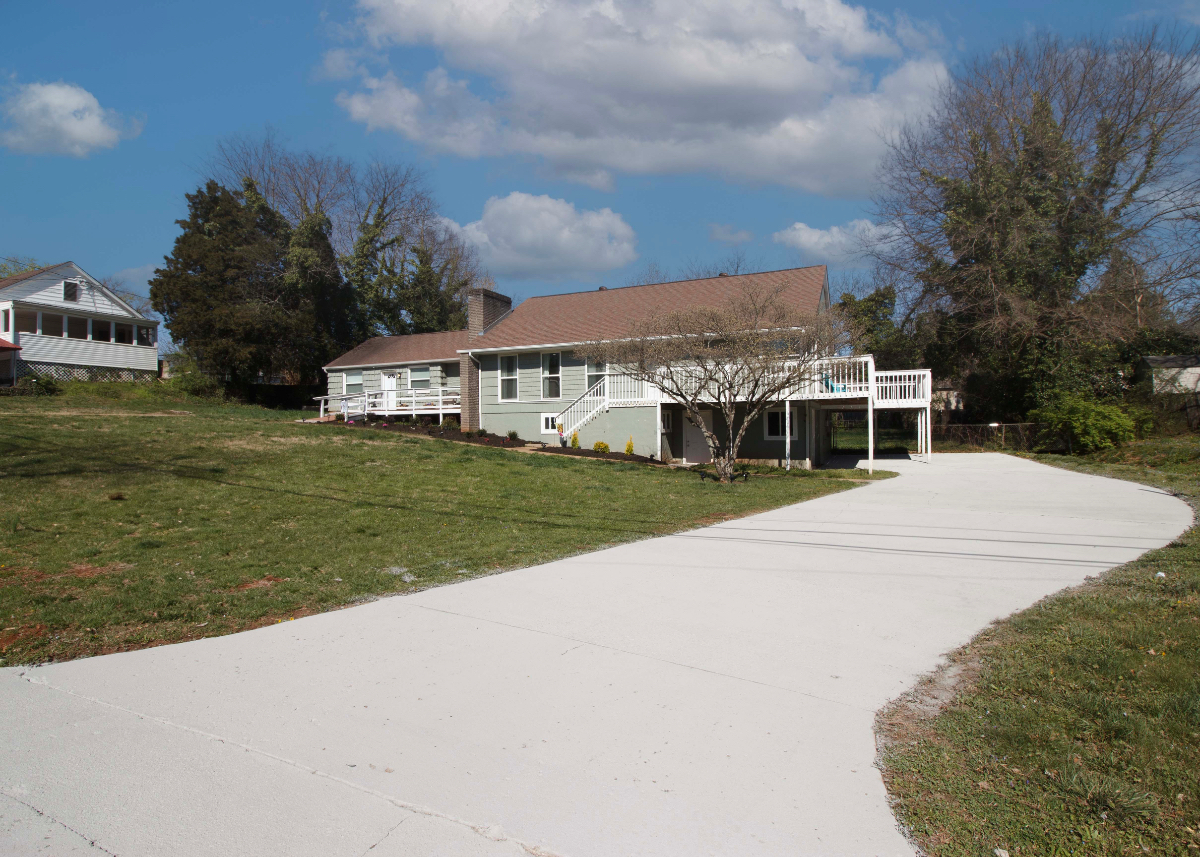 Pet Friendly 1BR Home 10 Min to UT & Hospitals - Photo 6