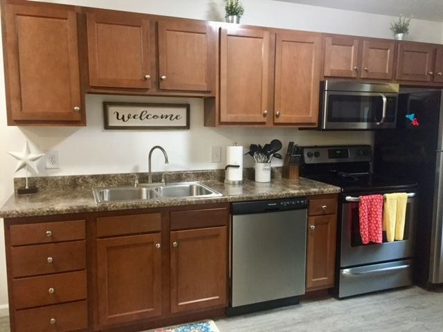 Cozy Creekside 1 Bedroom Apartment--Close to Hospitals/Southridge Shopping and Restaurants - Photo 5