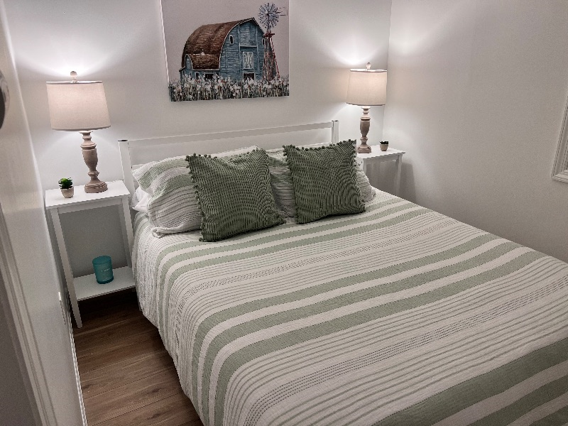 Cozy Convenience in Beautiful Sinai, NY! Mother-In-Law Apartment with Private Entrance and Side Pati - Photo 4