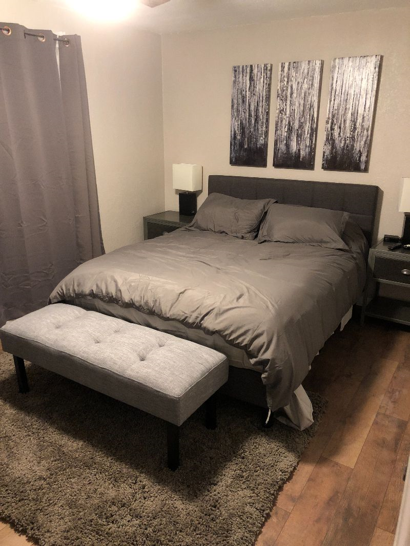 Remodeled 1 bedroom furnished unit in Duplex - Photo 4