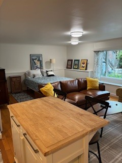 Quiet garden studio apartment in San Francisco - Photo 1