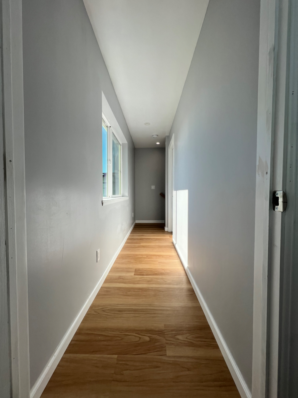 Private bedroom with en-suite bathroom - Photo 6