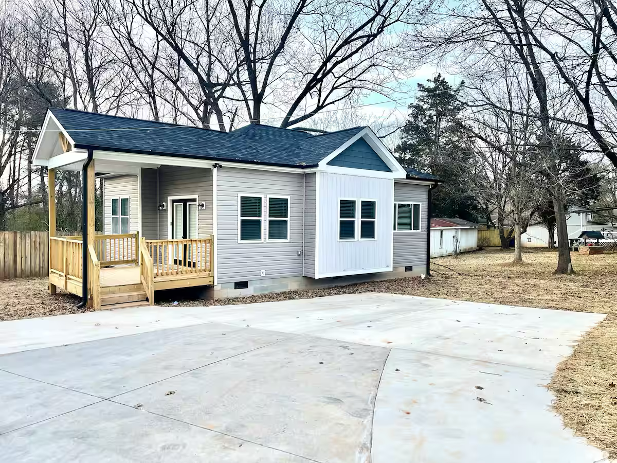 The Hideaway Cottage 2B-1B