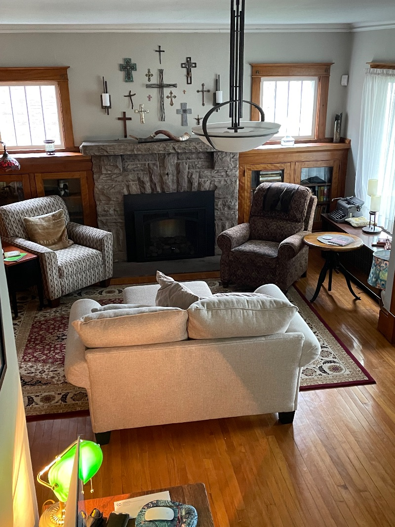 Cozy Craftman Style home close to downtown - Photo 1