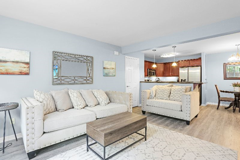 Quiet 1BR, Pool, Parking, Washer/Dryer, Pets OK - Photo 2