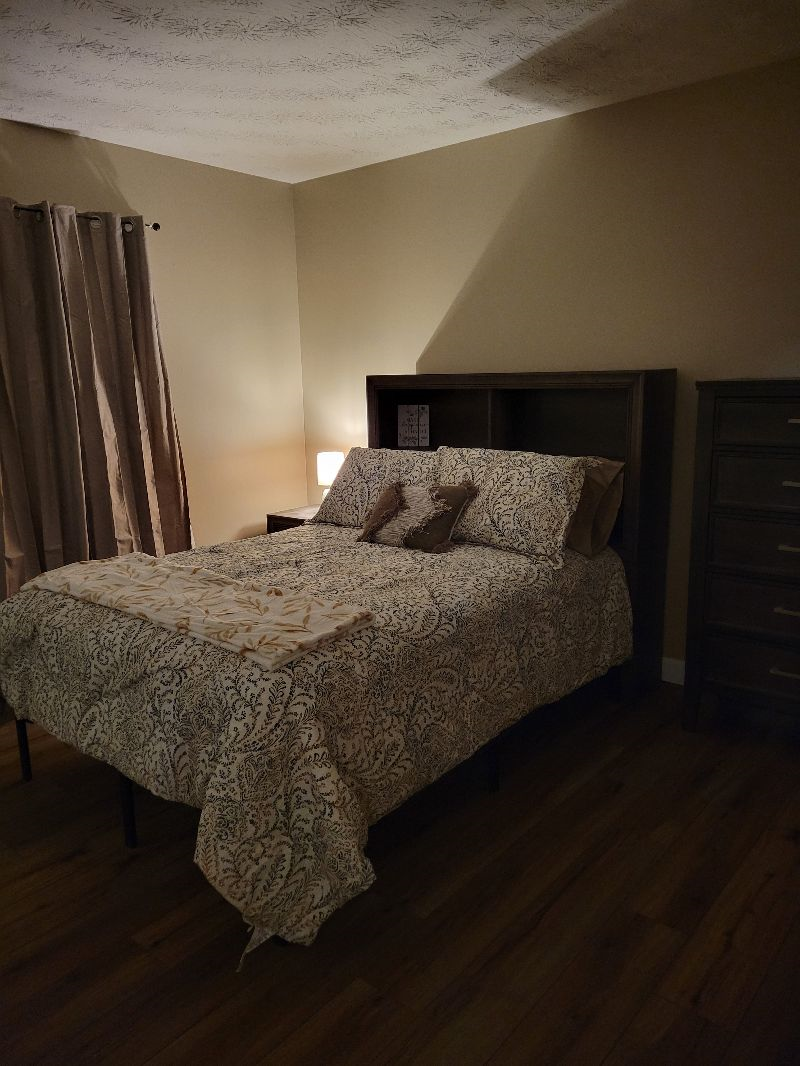 Princeton 3 BR 1.5 BA House, half mile from Hospital - Photo 2