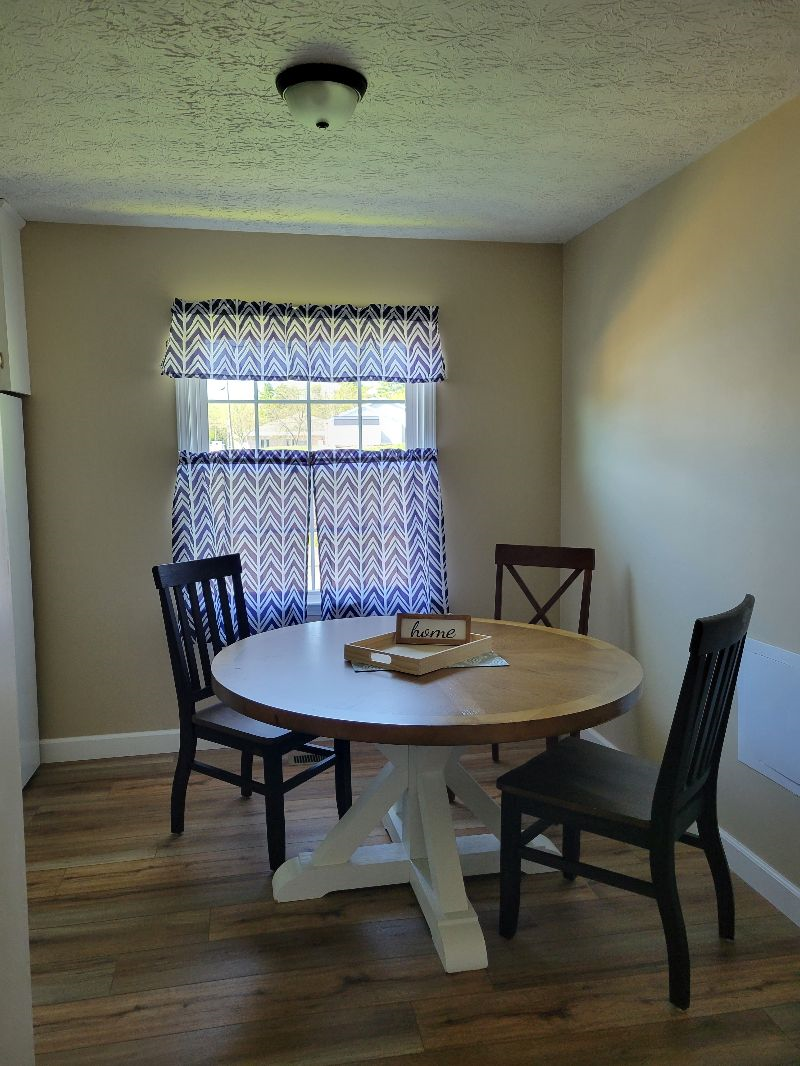 Princeton 3 BR 1.5 BA House, half mile from Hospital - Photo 10