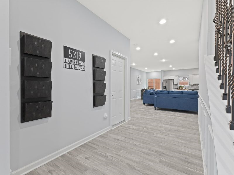 Room 1 - Master Suite - Photo 2