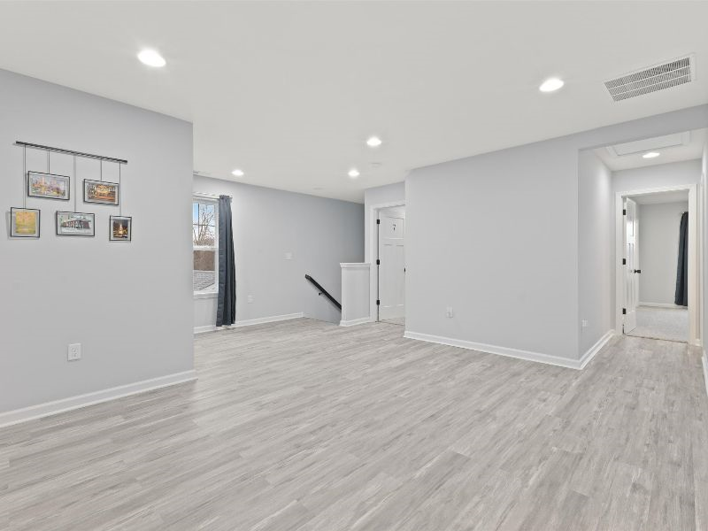 Room 1 - Master Suite - Photo 12