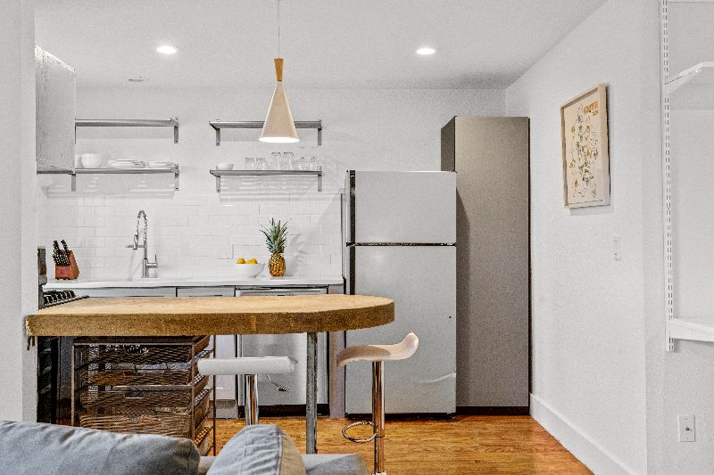 Studio Condo With Large Deck Near Downtown - Photo 10