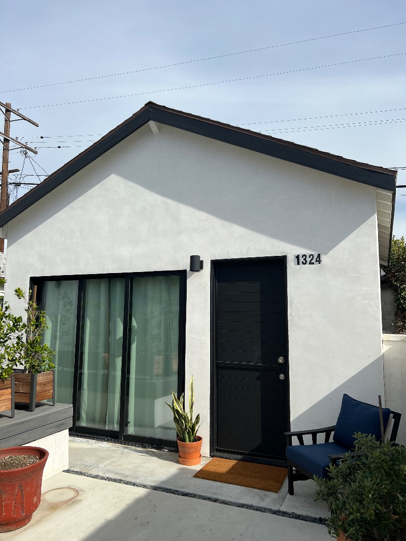 Modern Guest House in Mid-City LA - Photo 5