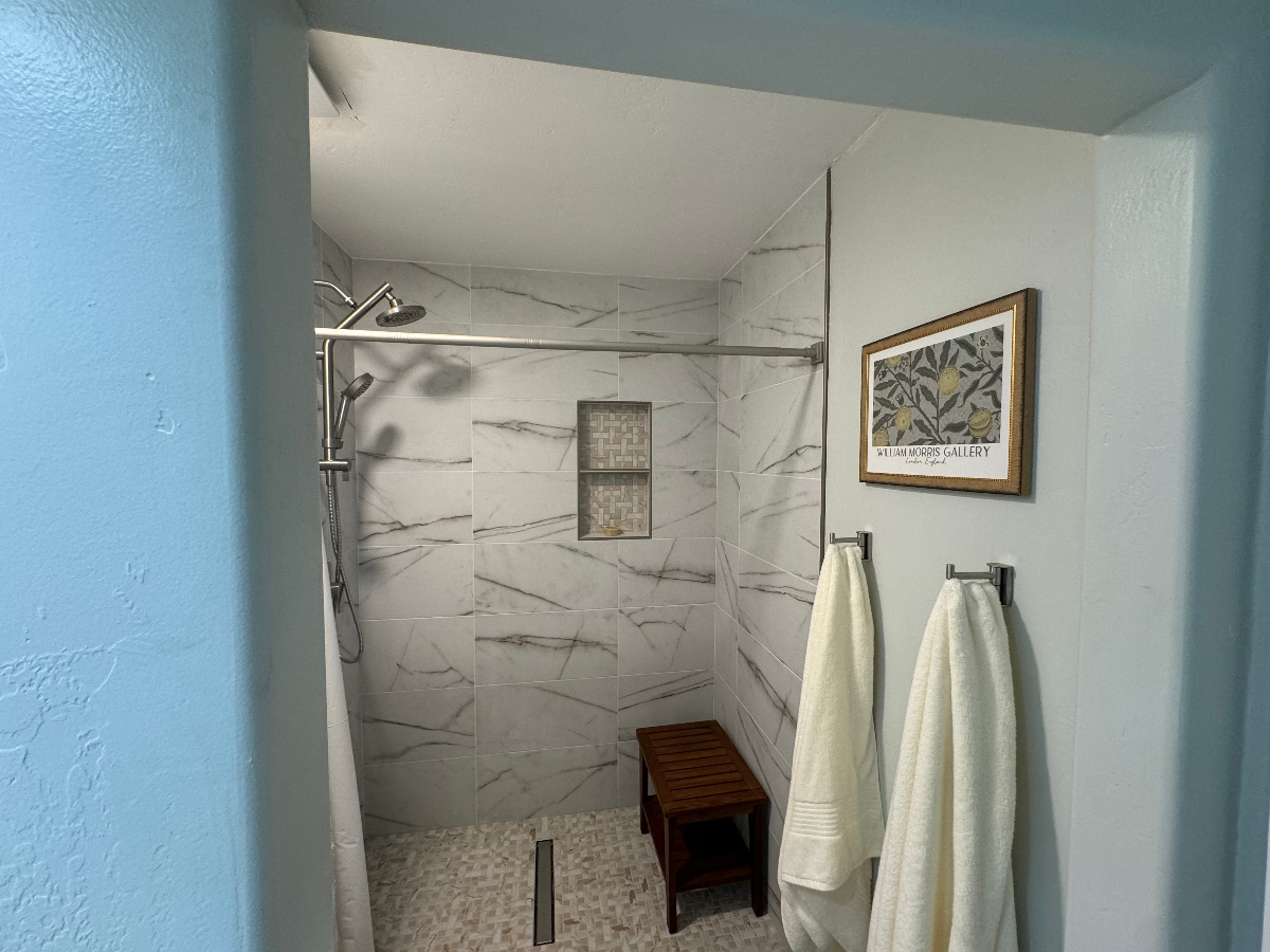 1 BR condo UTC Near La Jolla - Photo 5