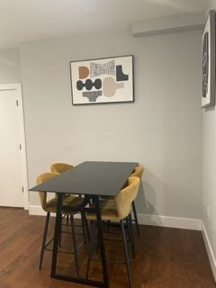 Chic Home Away from Home - Photo 7