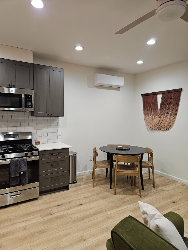 Newly Built 1BD/1 BTH Casita in East Sac with Private Entry - Photo 4