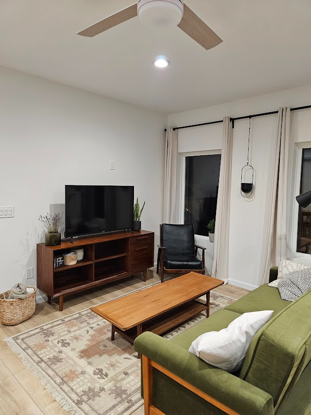 Newly Built 1BD/1 BTH Casita in East Sac with Private Entry - Photo 3