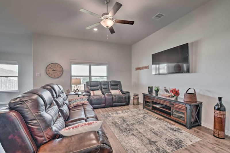 Lovely New Brick Home in Upscale Development within 5 minutes of the Freeway! - Photo 1