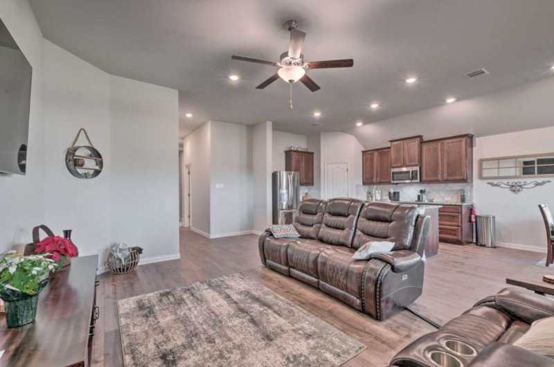 Lovely New Brick Home in Upscale Development within 5 minutes of the Freeway! - Photo 5