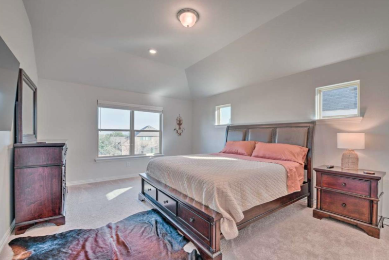 Lovely New Brick Home in Upscale Development within 5 minutes of the Freeway! - Photo 8