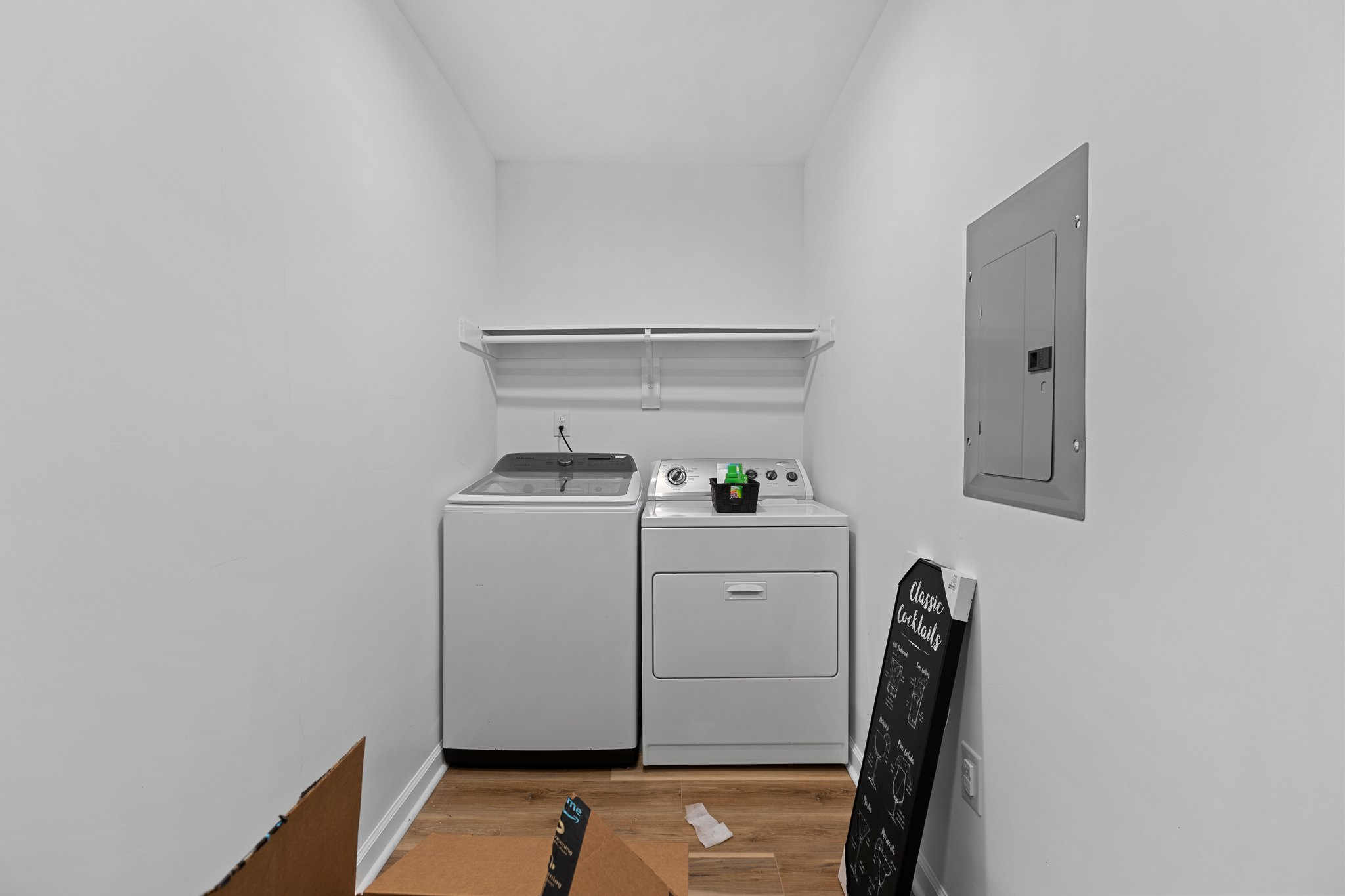 Bell Arthur 3 Bed/2 Bath/Fenced yard/Completely Remodeled - Photo 6