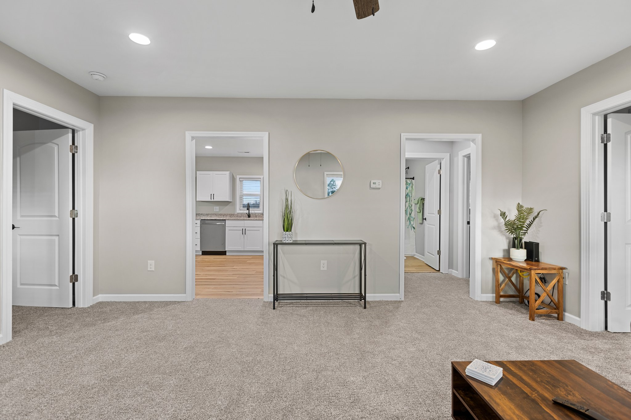Bell Arthur 3 Bed/2 Bath/Fenced yard/Completely Remodeled - Photo 3
