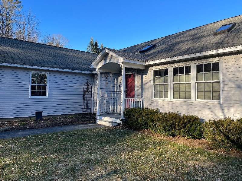 Very comfortable two bedroom home in White River Jct., VT - Photo 1