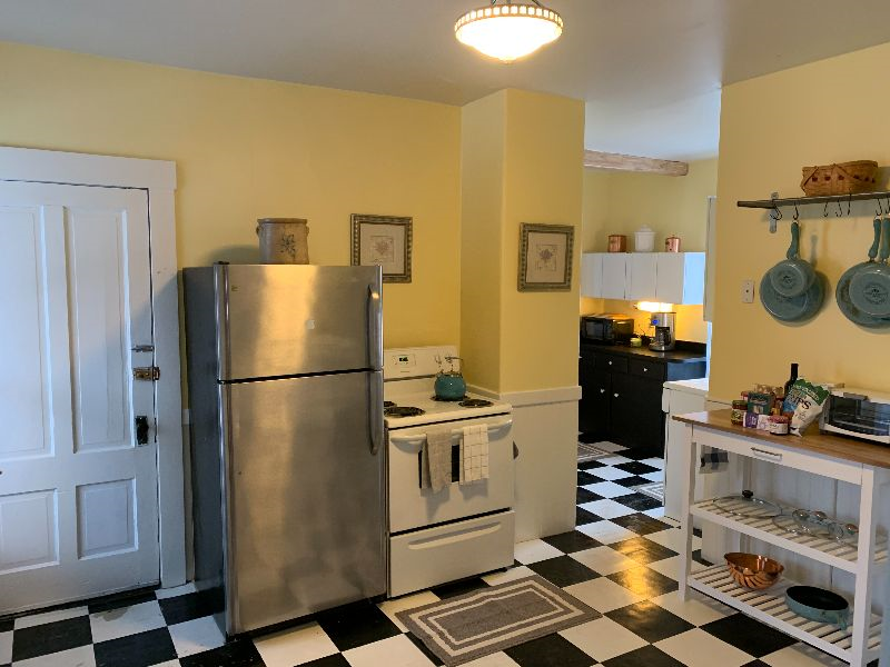 Fully furnished apartment - Photo 5