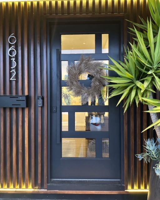 NURSE OCCUPIED - Soonest Available will be 1/1/27 - Modern House in Central San Diego near 2 Colleges and 6 Hospitals - Photo 2