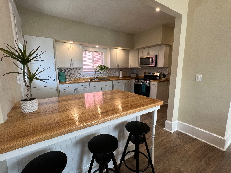 Close to many medical facilities, lovely quiet property - Photo 3
